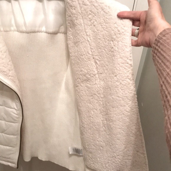 Artisan NY Faux Fur Shearling Sweater Vest Size Small - Picture 8 of 9